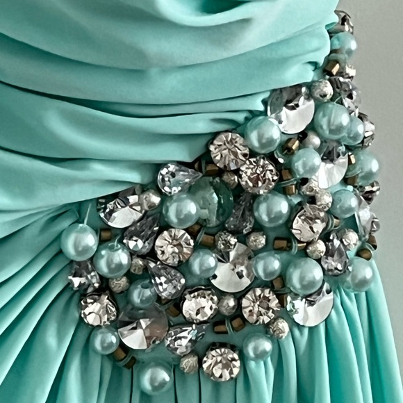 Aqua Jeweled Gown - Picture 6 of 12